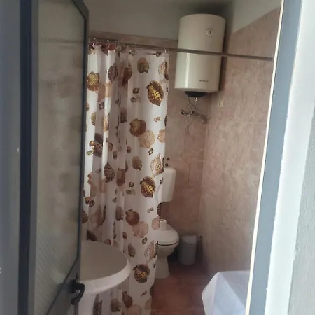 アパート Summer Apartment! ドゥラス